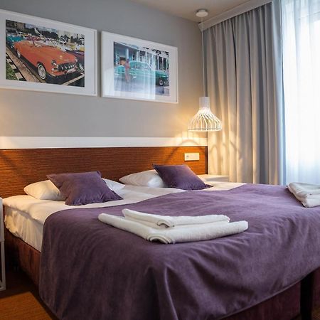 Hotel Quattro Szczecinek Bagian luar foto