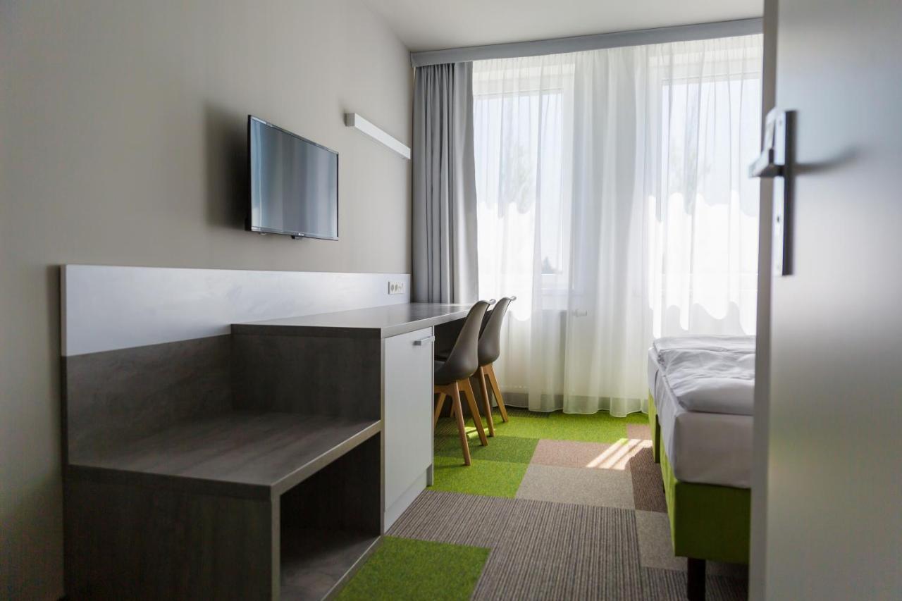 Hotel Quattro Szczecinek Bagian luar foto