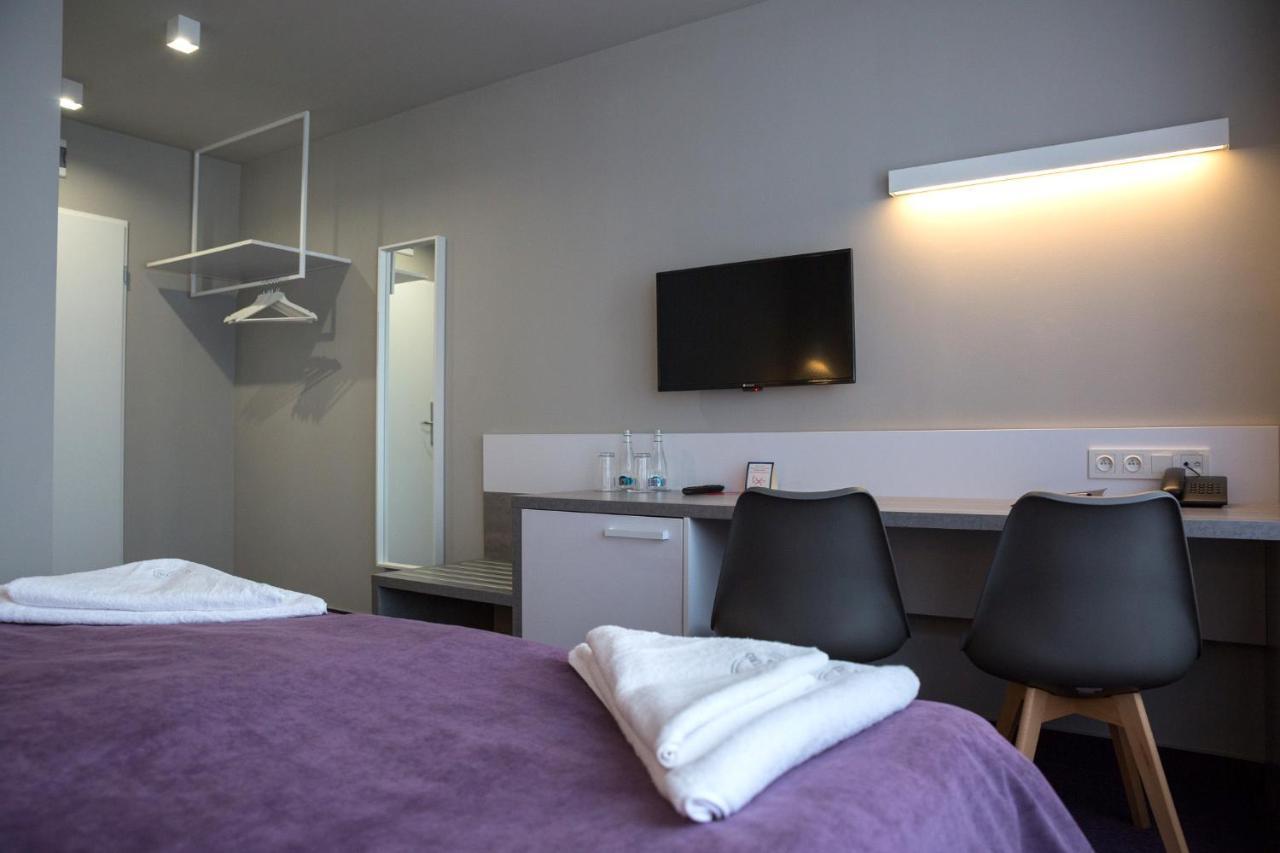 Hotel Quattro Szczecinek Bagian luar foto