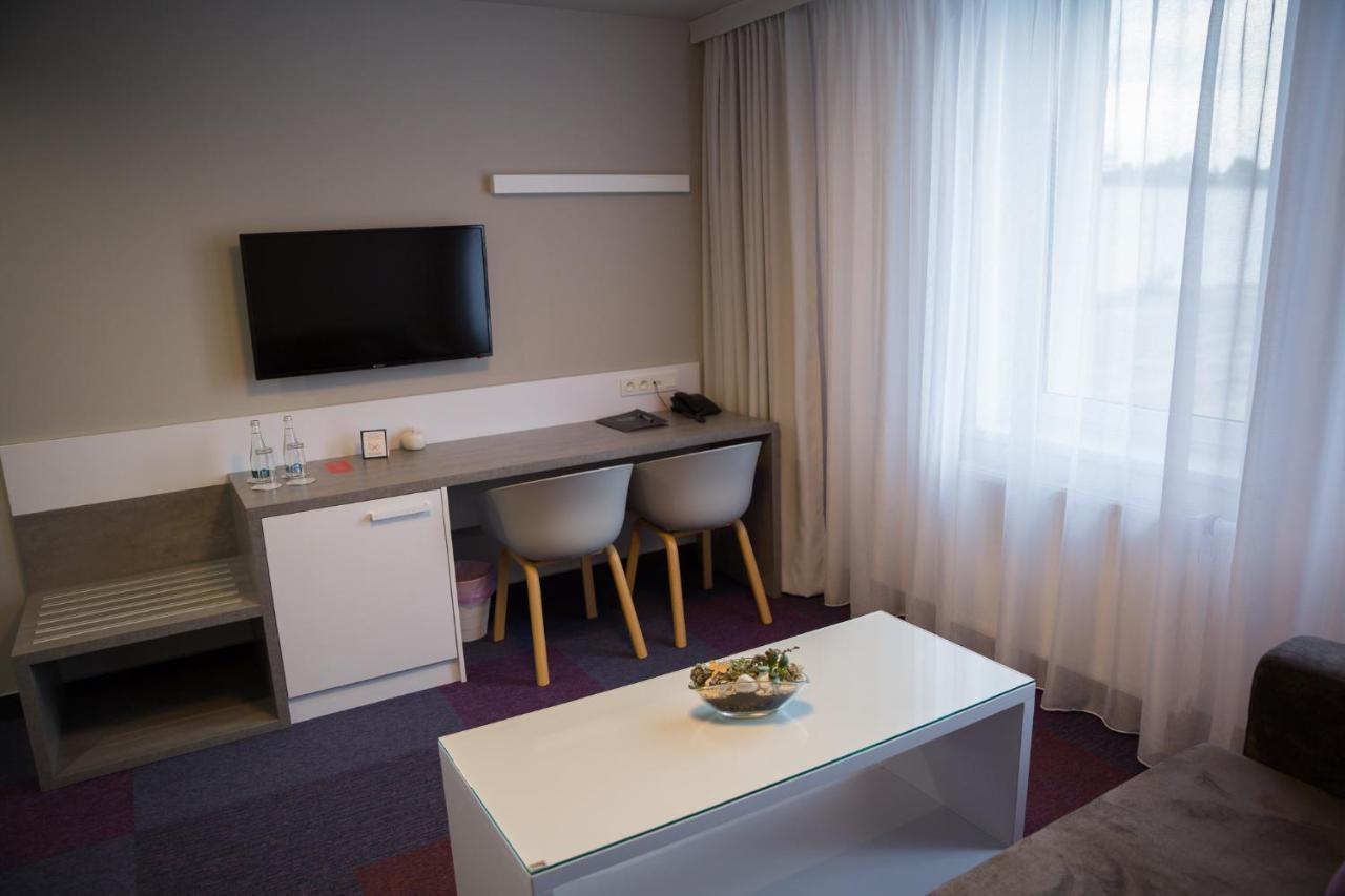 Hotel Quattro Szczecinek Bagian luar foto