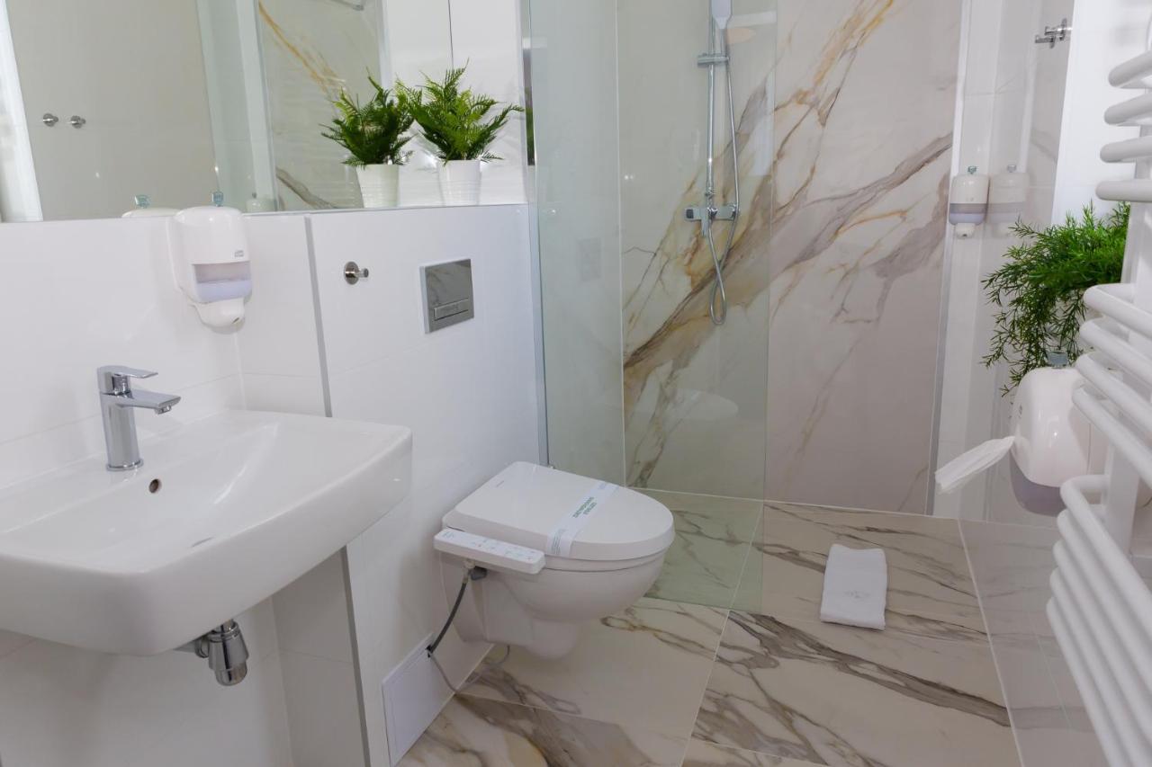 Hotel Quattro Szczecinek Bagian luar foto